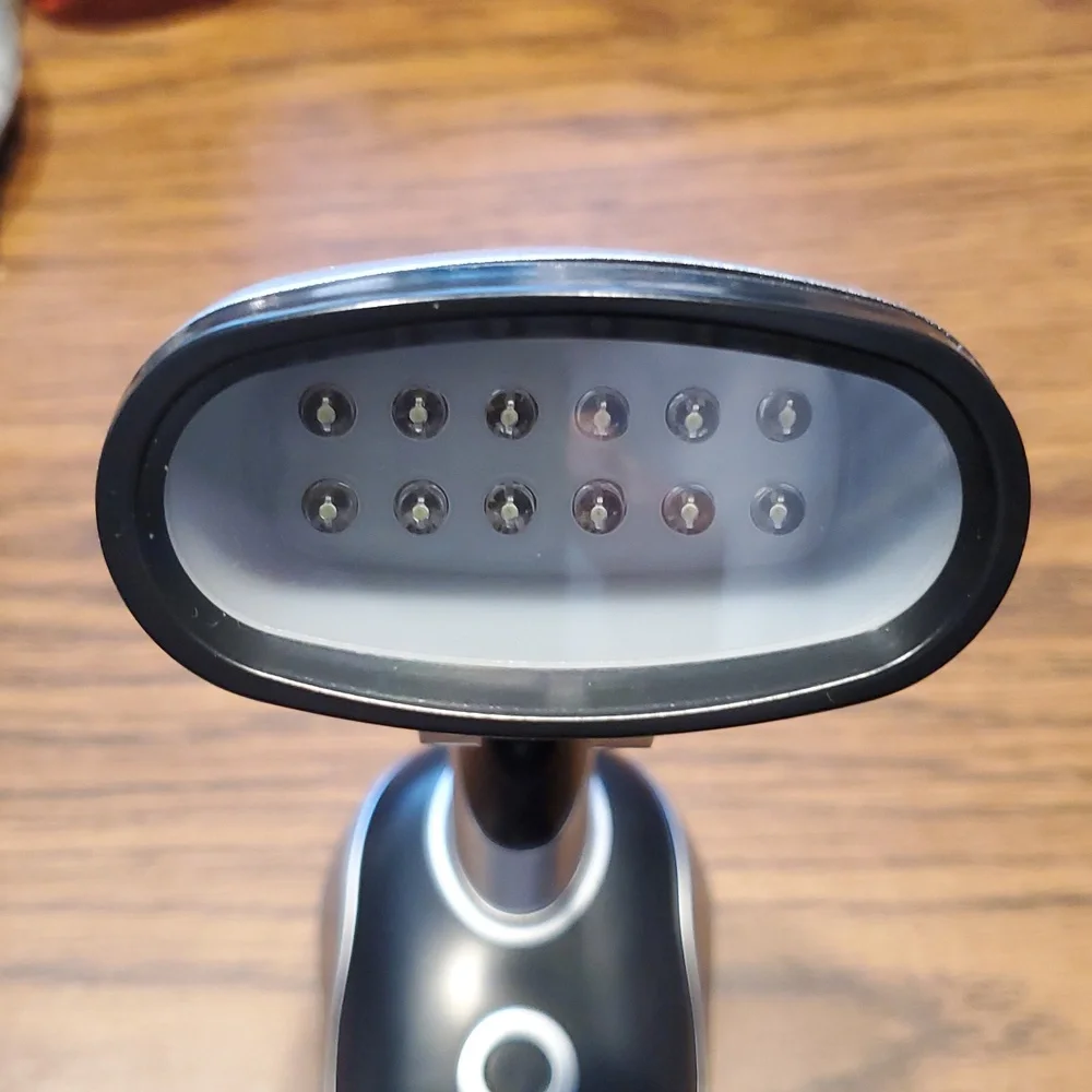 USB LED Desk Light - Picture 3 of 7
